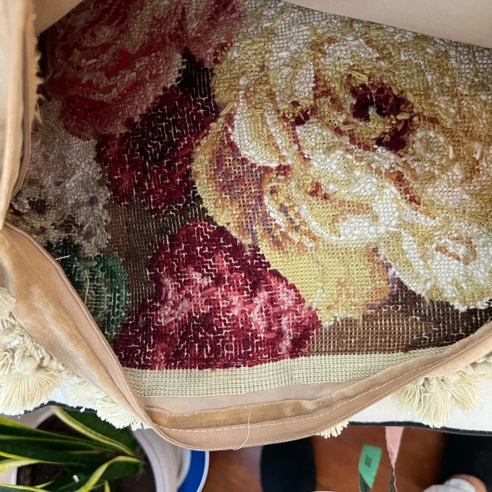 NWOT VTG Needlepoint by Hand HKH Floral Tapestry Pillow Cover with Fringe